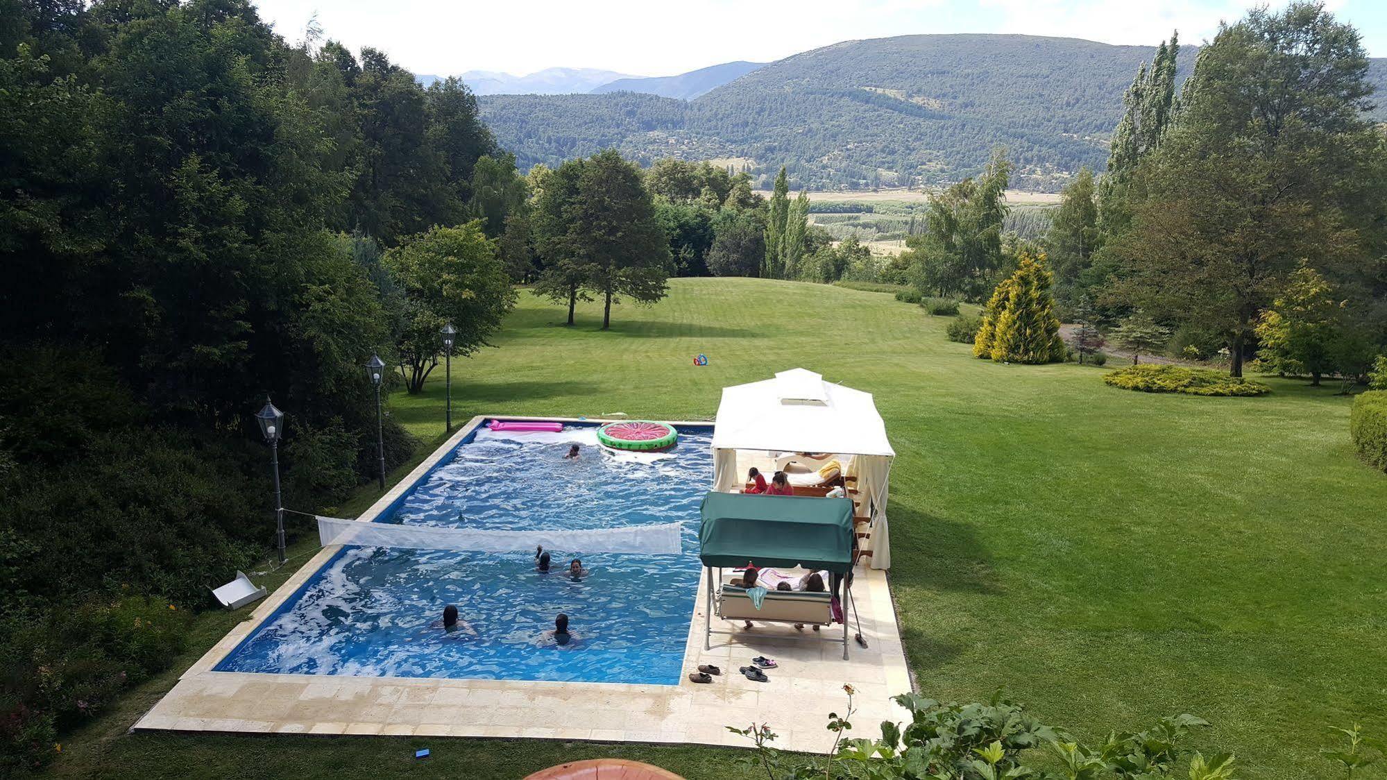 Rotui Apart Hotel San Martín de los Andes Exteriör bild